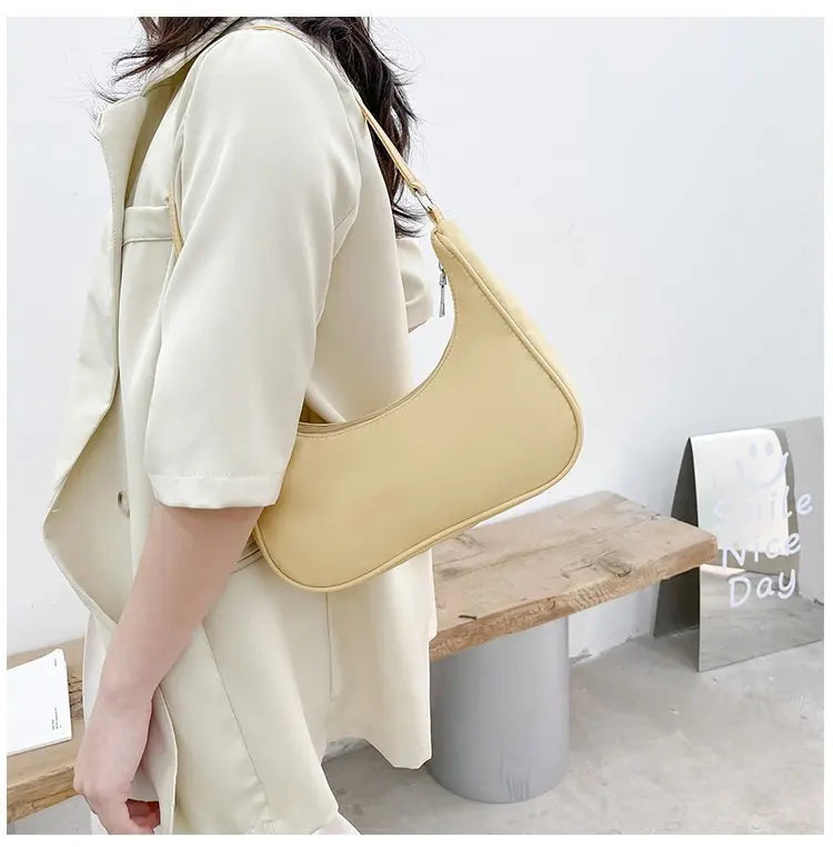 VALENTINA SLEEK TOTE