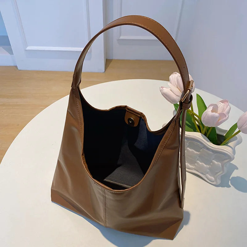 VALENTINA RETRO TOTE