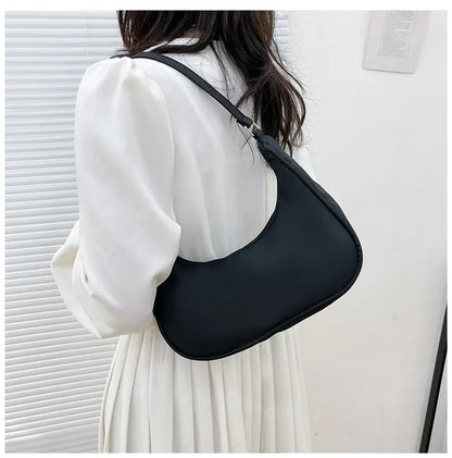 VALENTINA SLEEK TOTE