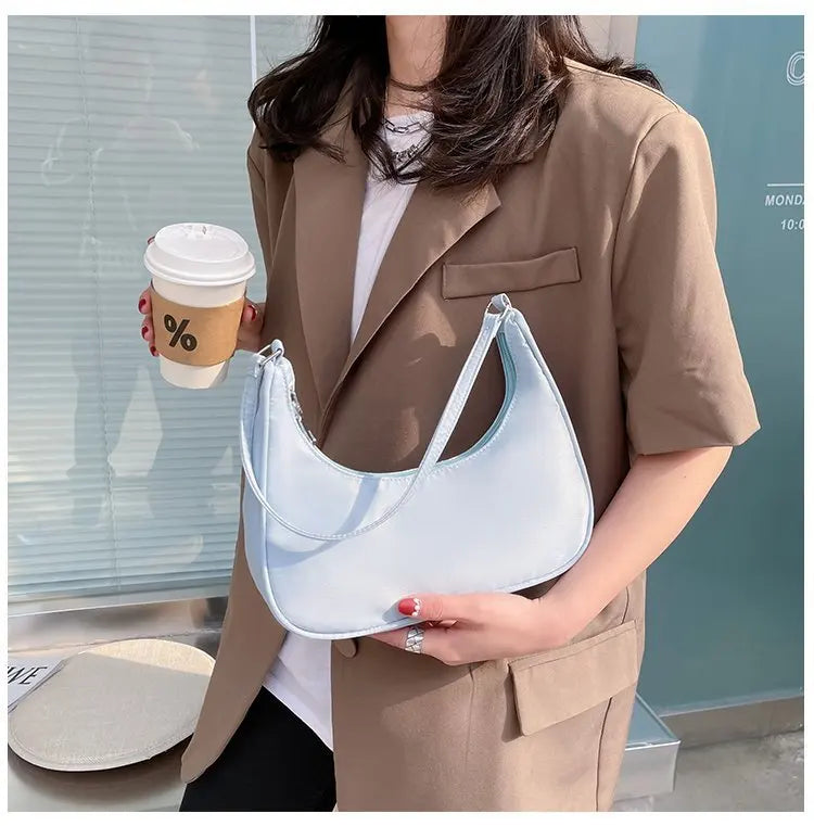VALENTINA SLEEK TOTE