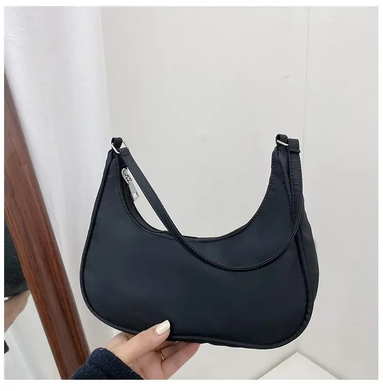 VALENTINA SLEEK TOTE