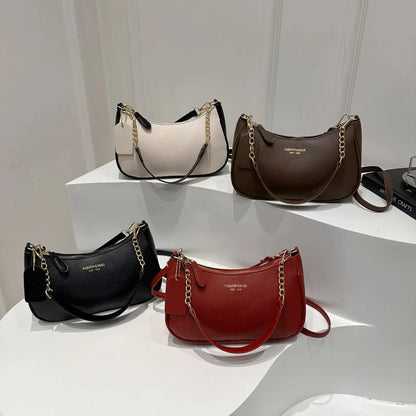 Chérie Cerise Hobo